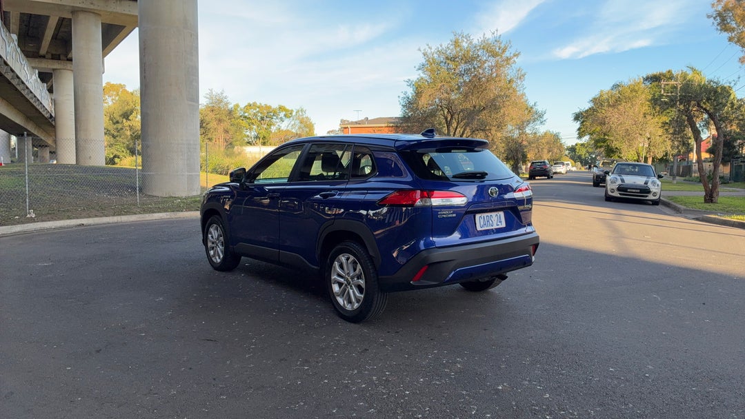 Left Back Diagonal (45- Degree) View