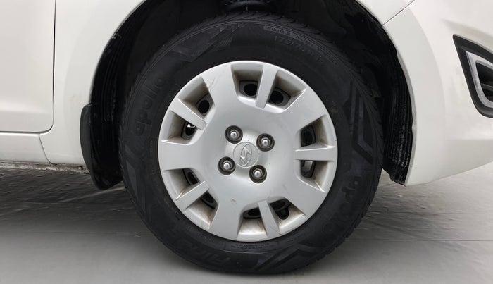 2014 Hyundai i20 MAGNA O 1.2, Petrol, Manual, 30,927 km, Right Front Tyre