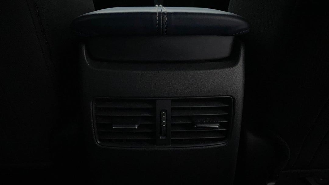 2022 Mazda CX-30 G20 Evolve (fwd), Automatic, 38406 km, Rear A/C Vent