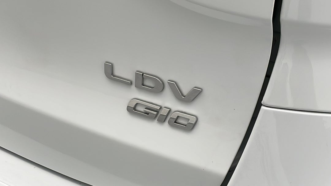 Badge (Boot Right Side)