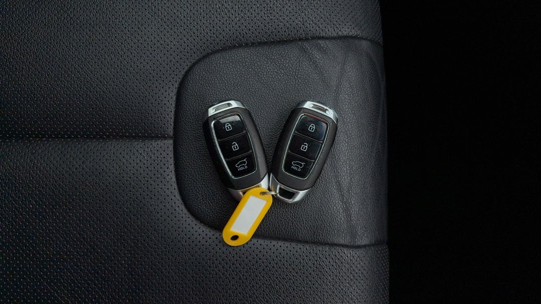 2019 Hyundai Santa Fe Elite Crdi (awd), Automatic, 163574 km, Key Close-up