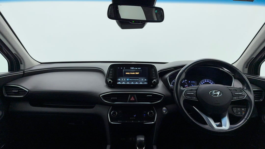 2019 Hyundai Santa Fe Elite Crdi (awd), Automatic, 163574 km, Dashboard View