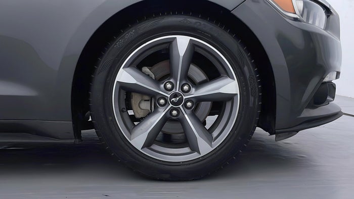 FORD MUSTANG-Right Front Tyre