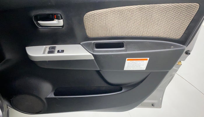 2014 Maruti Wagon R 1.0 LXI CNG, CNG, Manual, 74,921 km, Driver Side Door Panels Control