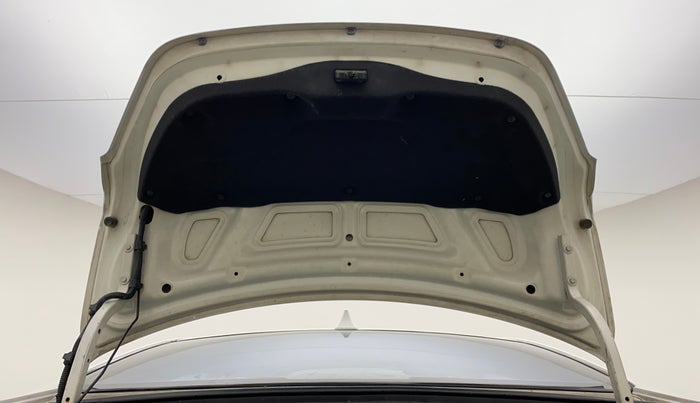2013 Hyundai Verna FLUIDIC 1.6 CRDI SX, Diesel, Manual, 46,079 km, Boot Door Open