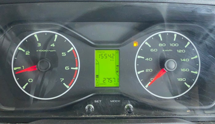 2015 Mahindra Scorpio S6 PLUS, Diesel, Manual, 28,045 km, Odometer Image