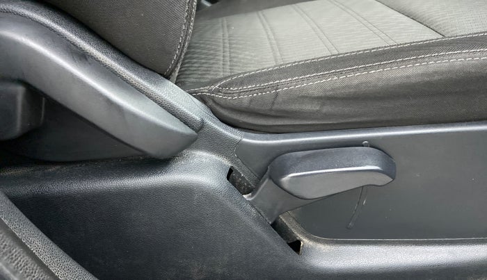 2018 Ford Ecosport 1.5TITANIUM TDCI, Diesel, Manual, 33,453 km, Driver Side Adjustment Panel