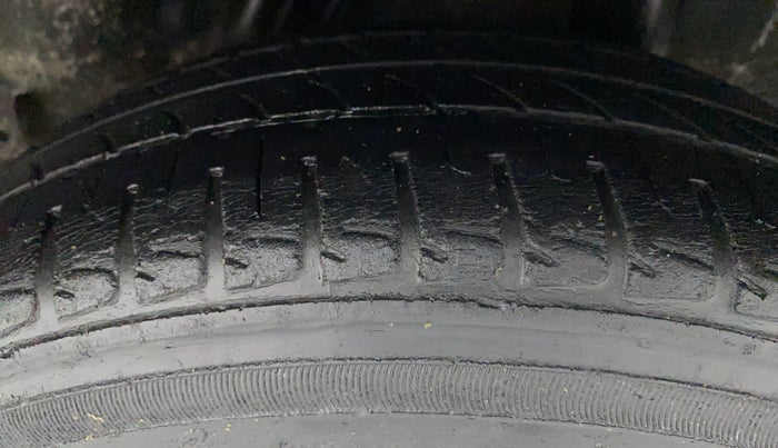 2014 Honda City 1.5L I-VTEC S MT, Petrol, Manual, 57,543 km, Left Rear Tyre Tread