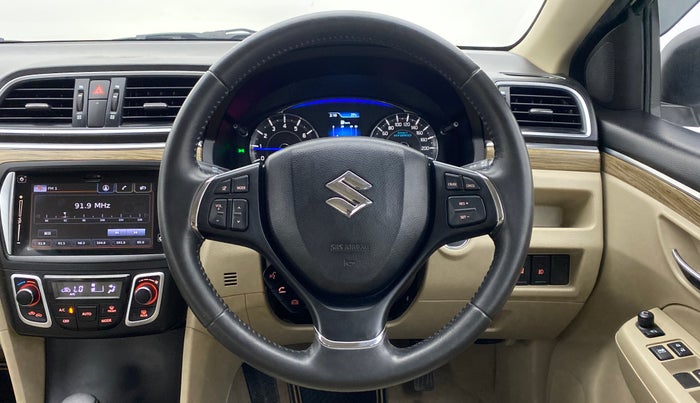 2018 Maruti Ciaz ALPHA 1.5 AT SHVS, Petrol, Automatic, 33,639 km, Steering Wheel Close Up