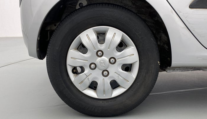 2009 Hyundai i10 SPORTZ 1.2 AT, Petrol, Automatic, 49,891 km, Right Rear Wheel