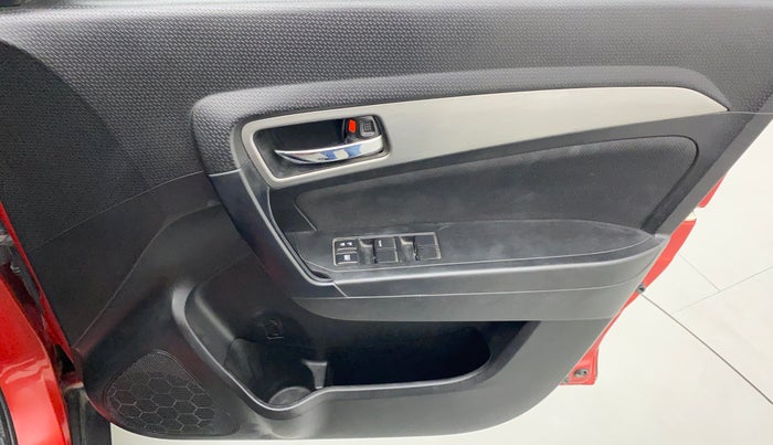 2018 Maruti Vitara Brezza ZDI PLUS, Diesel, Manual, 48,600 km, Driver Side Door Panels Control