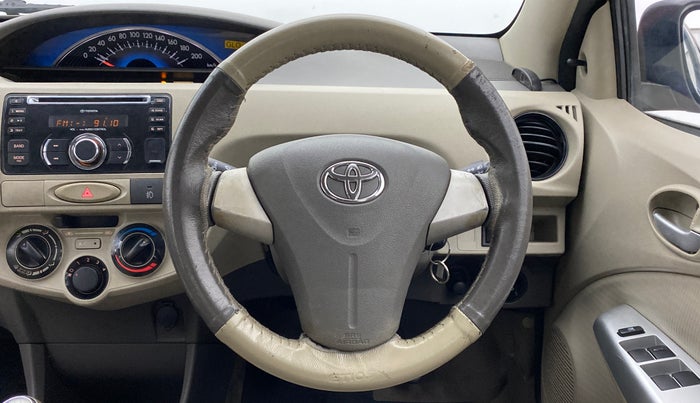2013 Toyota Etios Liva G SP, Petrol, Manual, 65,960 km, Steering Wheel Close Up
