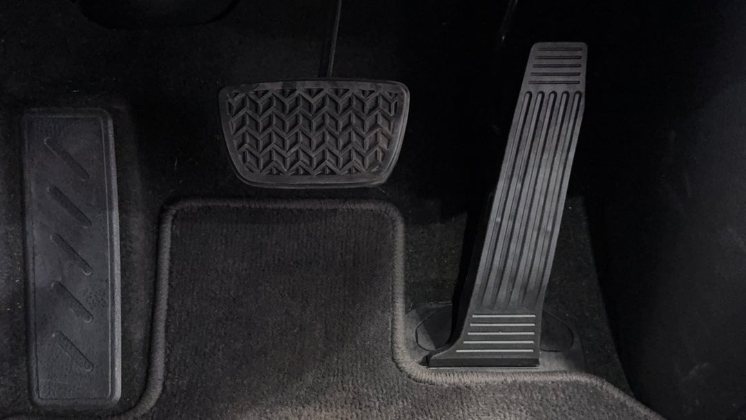 Pedals and Footmat