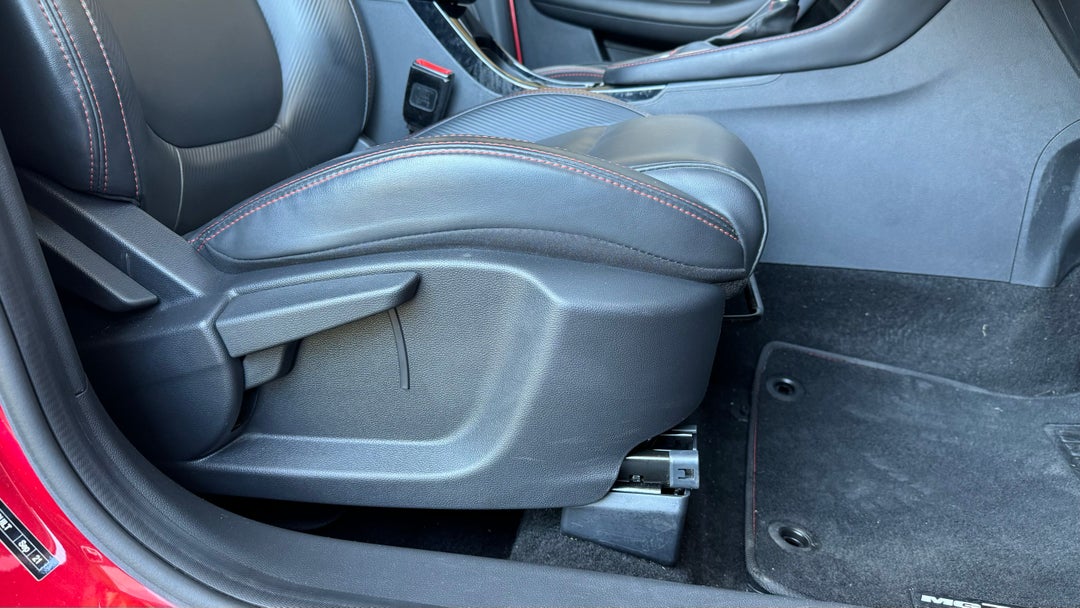 2021 MG Zst Vibe, Automatic, 52585 km, Drivers Side Adjustment Panel