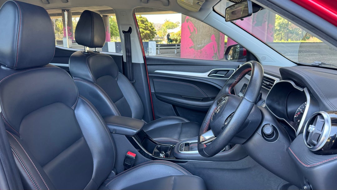 2021 MG Zst Vibe, Automatic, 52585 km, Right Side Front Door Cabin View