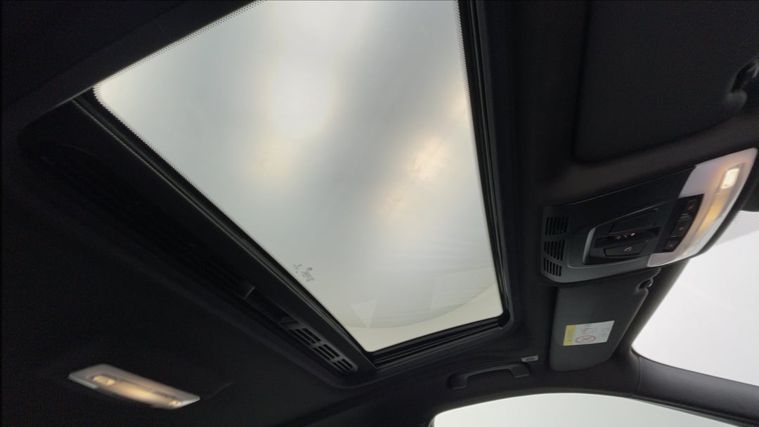 2016 BMW 3 30i M Sport, Automatic, 56892 km, Interior Sunroof/Moonroof