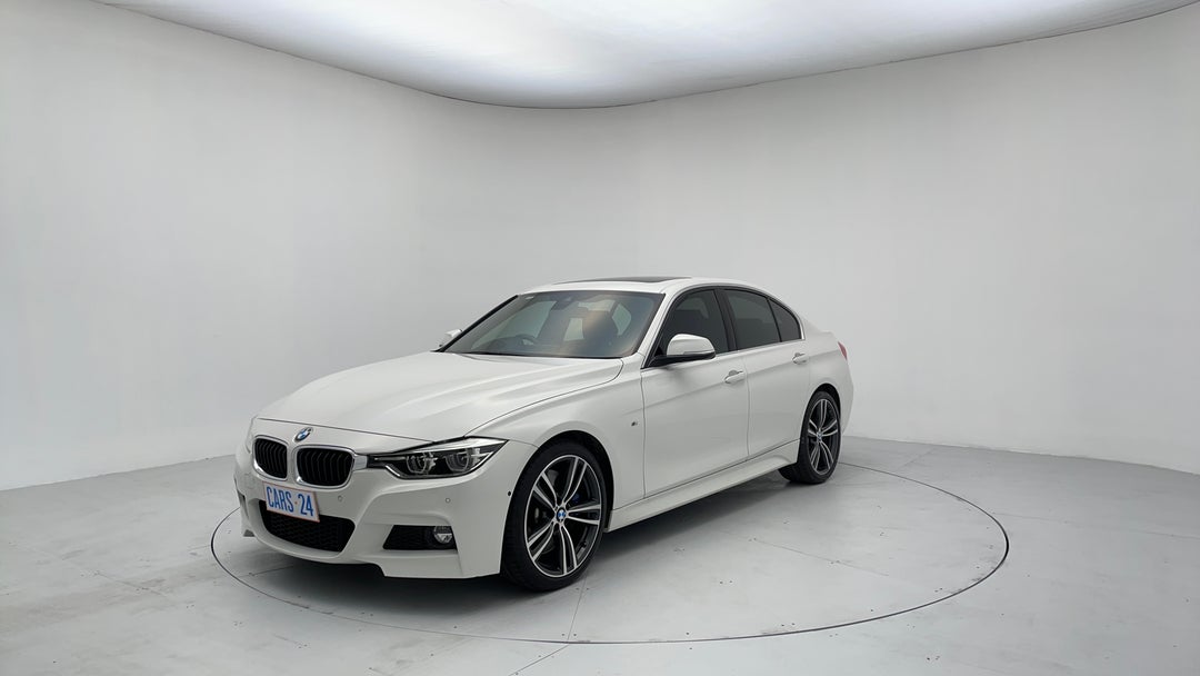 2016 BMW 3 30i M Sport, Automatic, 56892 km, Left Front Diagonal (45- Degree) View