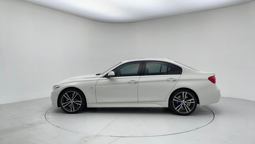 2016 BMW 3 30i M Sport, Automatic, 56892 km, Left Side View