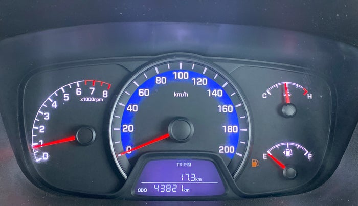 2014 Hyundai Xcent S (O) 1.2, Petrol, Manual, 43,821 km, Odometer Image