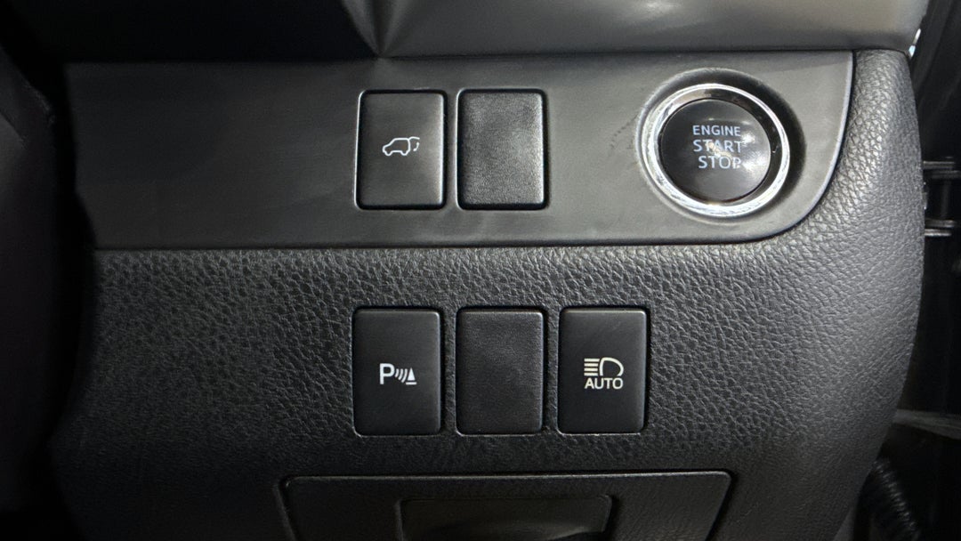 2018 Toyota Kluger Gxl (4x4), Automatic, 92363 km, Utility Switches/Buttons