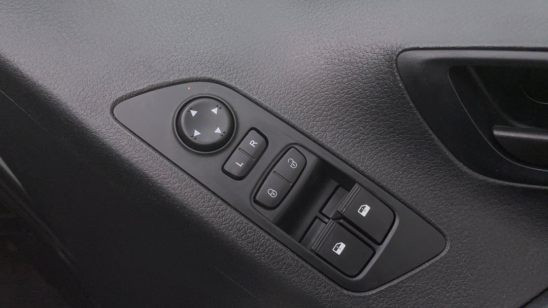 Drivers Side Door Panel Controls