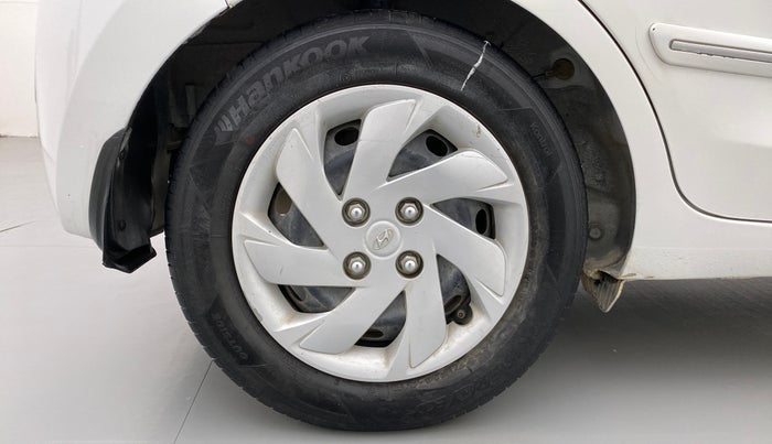 2018 Hyundai NEW SANTRO SPORTZ 1.1, CNG, Manual, 38,162 km, Right Rear Wheel