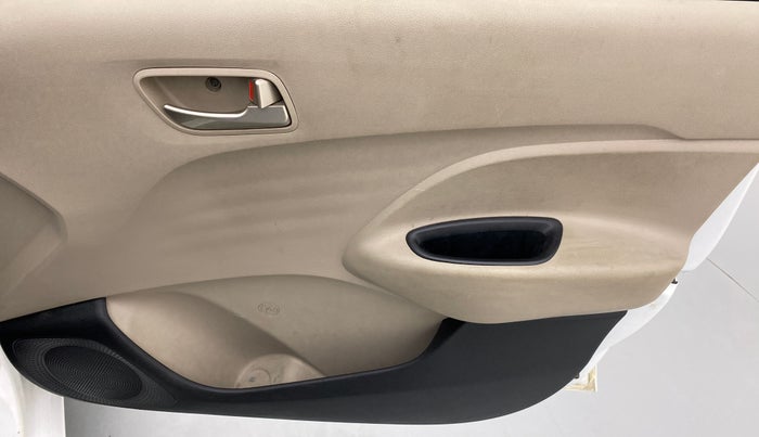2018 Hyundai NEW SANTRO SPORTZ 1.1, CNG, Manual, 38,162 km, Driver Side Door Panels Control