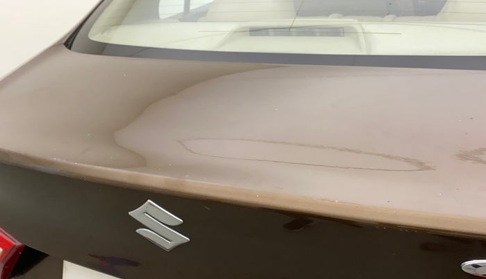 2015 Maruti Ciaz VXI+, Petrol, Manual, 49,434 km, Dicky (Boot door) - Paint has minor damage