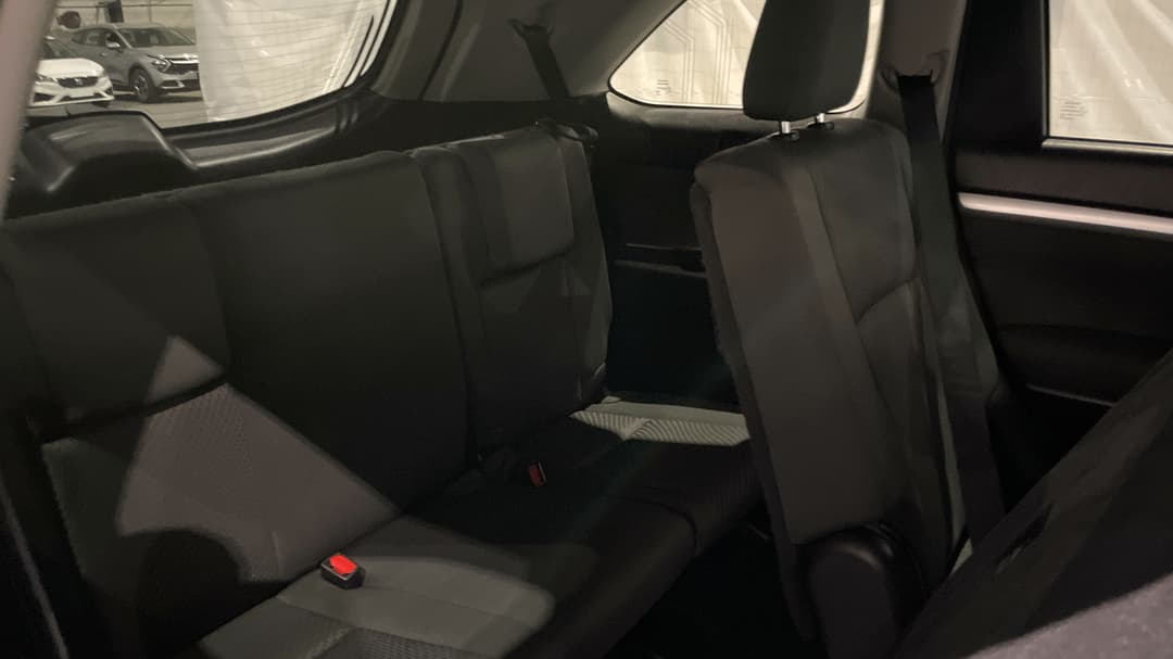 2017 Toyota Kluger Gx (4x2), Automatic, 94138 km, Third Row Seats