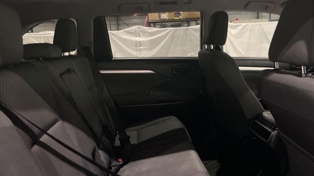 2017 Toyota Kluger Gx (4x2), Automatic, 94138 km, Right Side Rear Door Cabin View