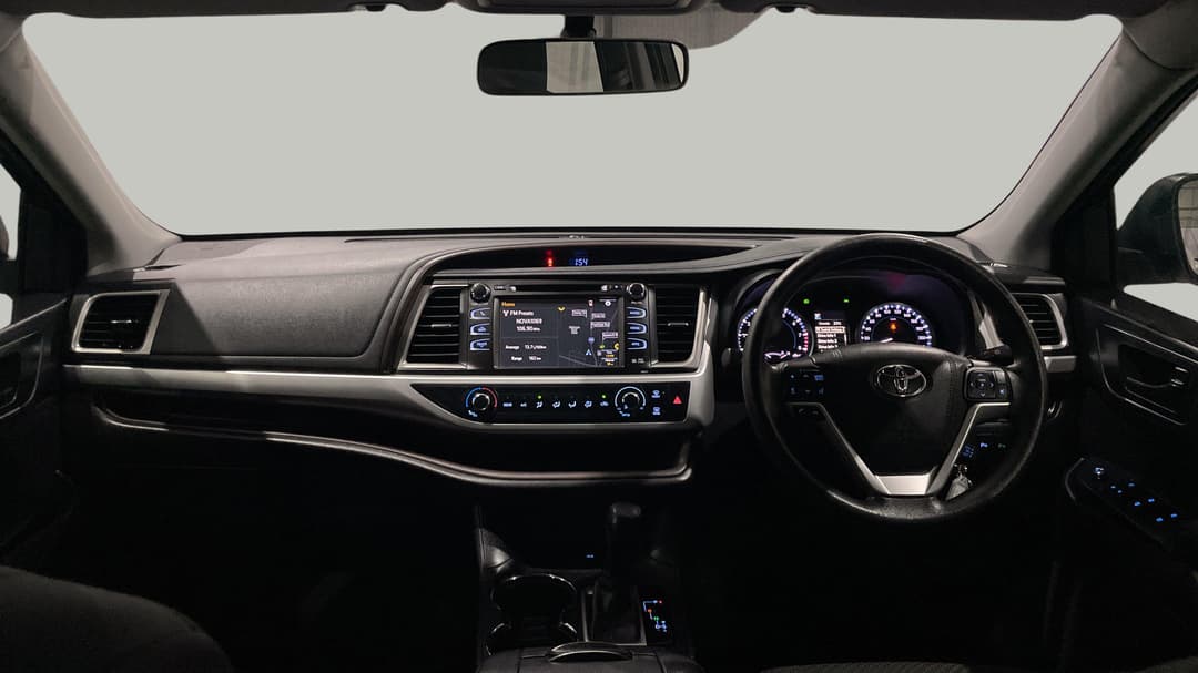2017 Toyota Kluger Gx (4x2), Automatic, 94138 km, Dashboard View