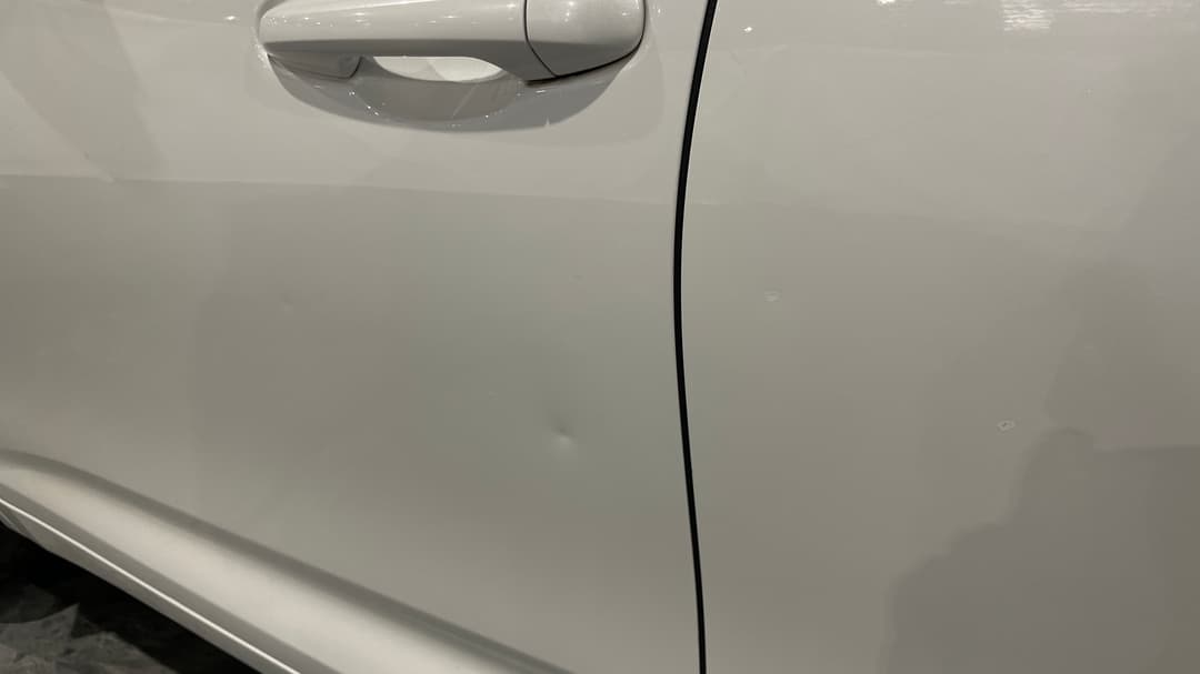 2017 Toyota Kluger Gx (4x2), Automatic, 94138 km, Doors Front LHS Dent