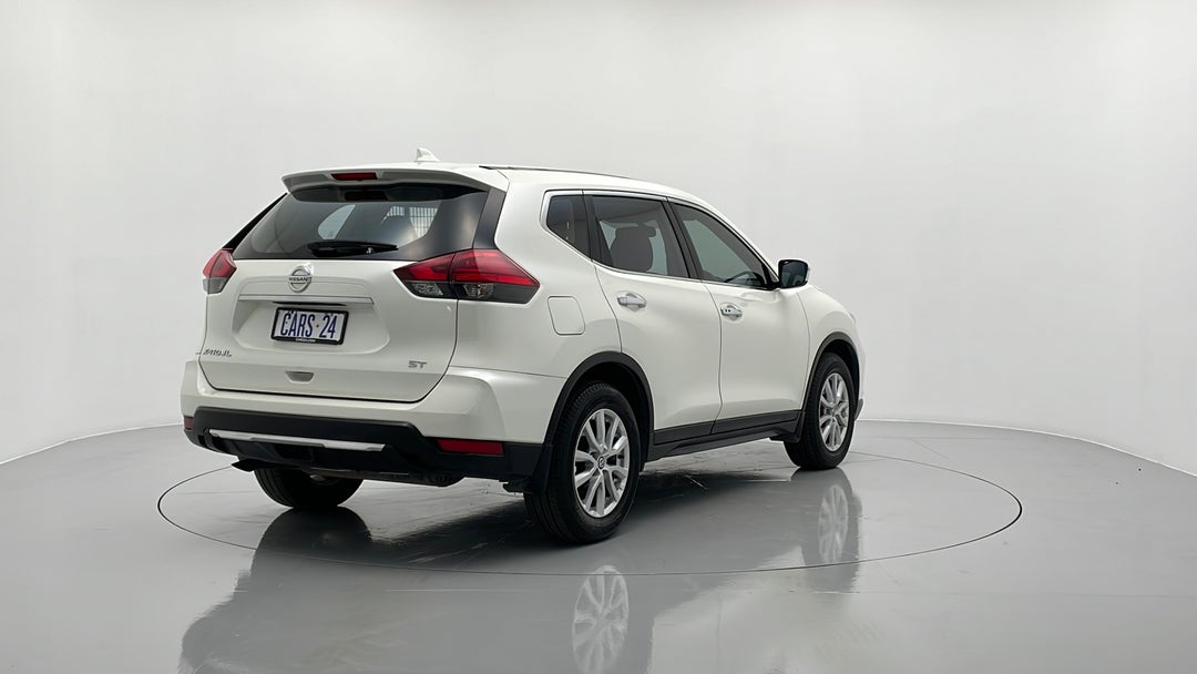 2018 Nissan X-trail St (2wd), Automatic, 111736 km, Right Back Diagonal (45- Degree) View