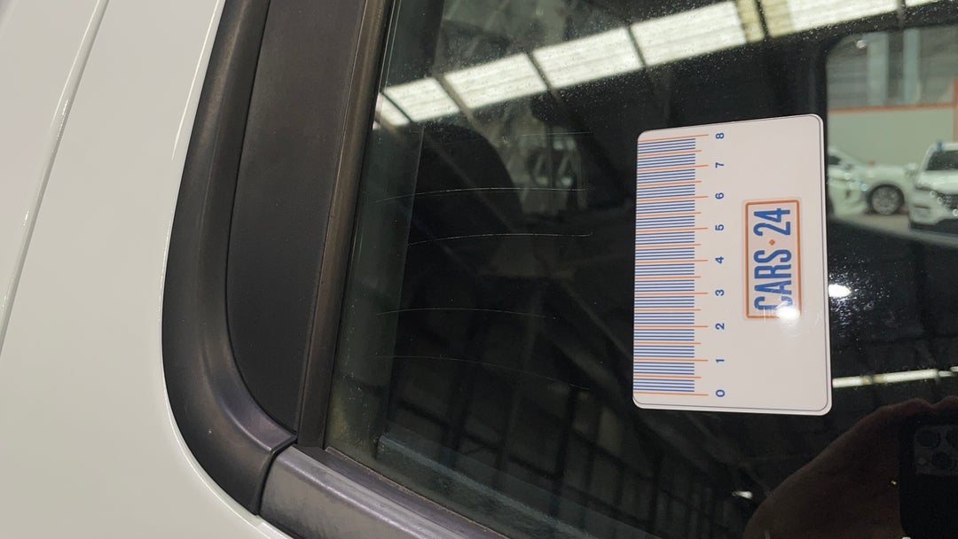 Window Glass Rear RHS Scratch