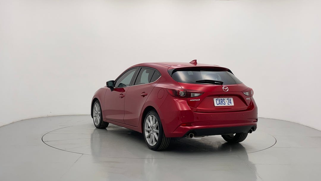 Left Back Diagonal (45- Degree) View