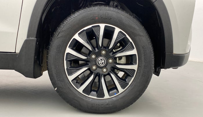 2021 Toyota URBAN CRUISER PREMIUM MT, Petrol, Manual, 4,348 km, Right Front Wheel