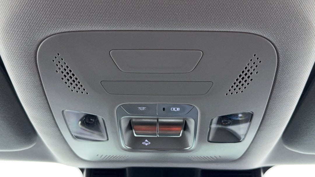 On-Roof Controls/Sunglass holder