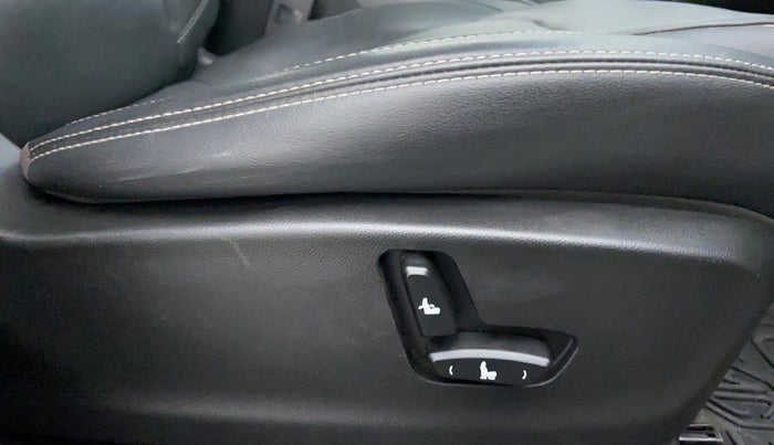 2019 MG HECTOR SHARP 2.0 DIESEL, Diesel, Manual, 74,004 km, Driver Side Adjustment Panel