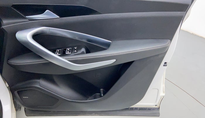 2019 MG HECTOR SHARP 2.0 DIESEL, Diesel, Manual, 74,004 km, Driver Side Door Panels Control