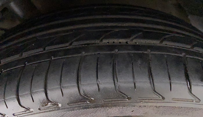 2019 MG HECTOR SHARP 2.0 DIESEL, Diesel, Manual, 74,004 km, Left Front Tyre Tread