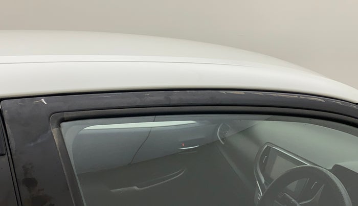 2020 Maruti Baleno ZETA PETROL 1.2, Petrol, Manual, 29,899 km, Driver-side door - Door visor damaged