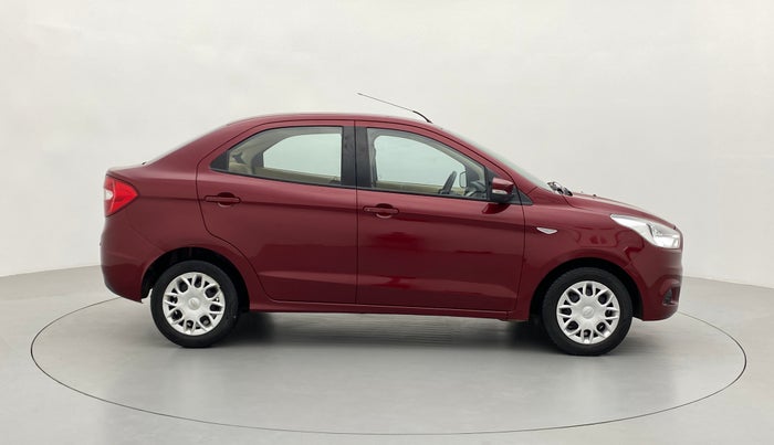 2016 Ford Figo Aspire 1.2 TREND PETROL, Petrol, Manual, 42,098 km, Right Side