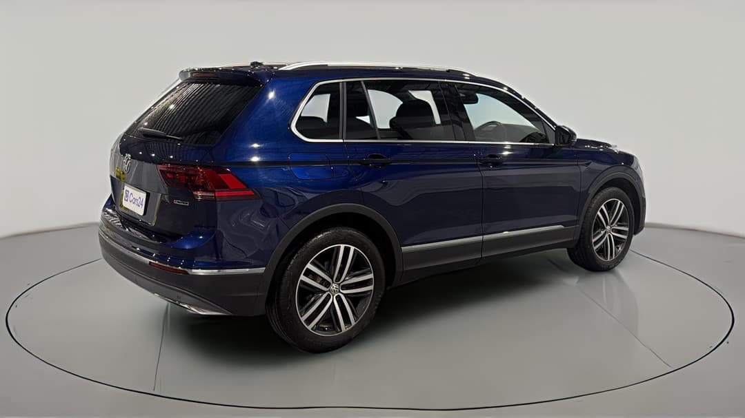2018 Volkswagen Tiguan 162 Tsi Highline, Automatic, 52057 km, Right Back Diagonal (45- Degree) View