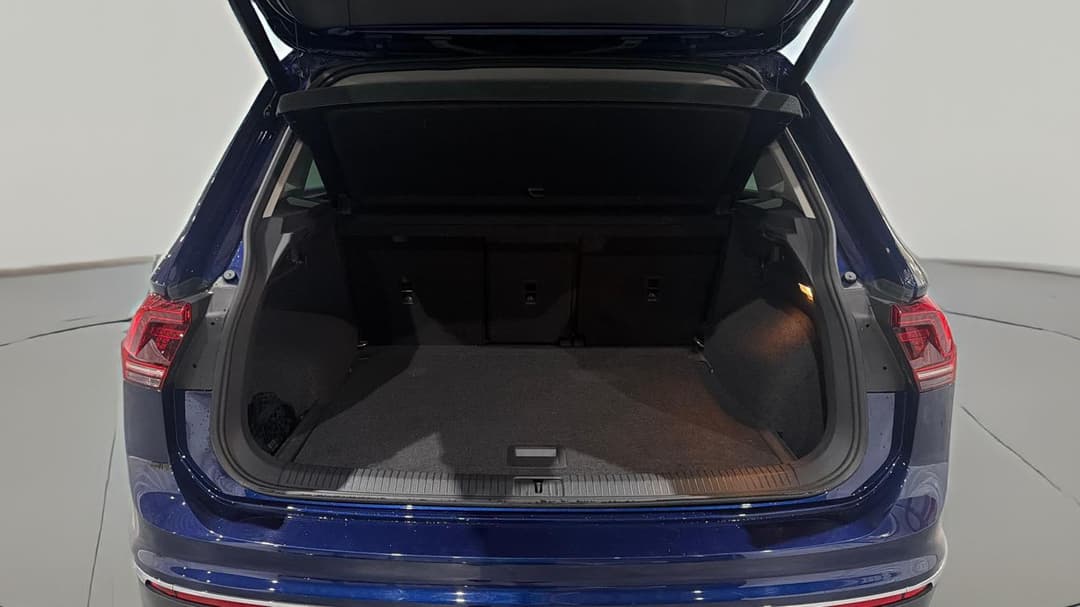 2018 Volkswagen Tiguan 162 Tsi Highline, Automatic, 52057 km, Boot Inside View