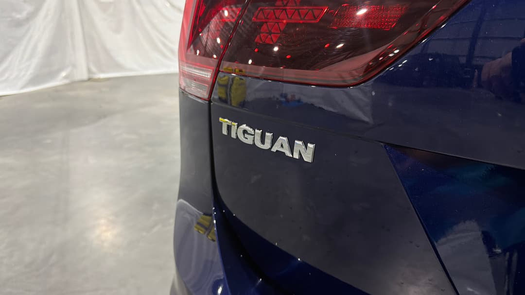 2018 Volkswagen Tiguan 162 Tsi Highline, Automatic, 52057 km, Badge (Boot Left Side)