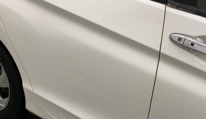 2016 Honda City 1.5L I-VTEC VX CVT, Petrol, Automatic, 1,04,082 km, Right rear door - Slightly dented