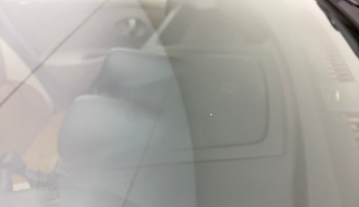 2016 Datsun Go Plus T, Petrol, Manual, 39,886 km, Front windshield - Minor spot on windshield