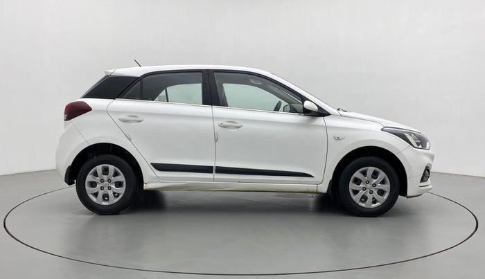 2019 Hyundai Elite i20 MAGNA PLUS 1.2, Petrol, Manual, 47,322 km, Right Side View