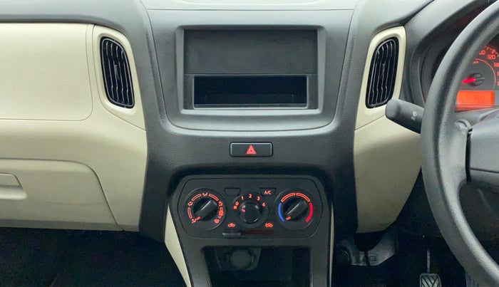 2021 Maruti New Wagon-R LXI 1.0 L, Petrol, Manual, 3,995 km, Air Conditioner