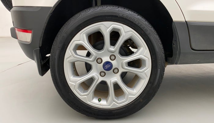 2018 Ford Ecosport TITANIUM + 1.5L PETROL AT, Petrol, Automatic, 79,962 km, Right Rear Wheel